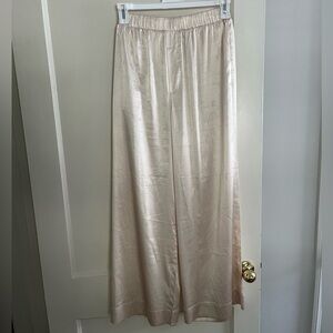 Daily Drills Silky Pants